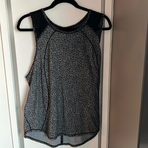 Adorable sleeveless top from lululemon